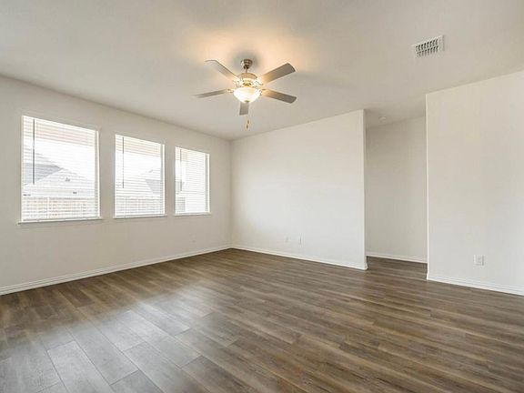 2nd image of 432 Holt Ln