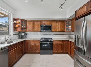 257 Dwight St FLOOR 1, Jersey City, NJ 07305