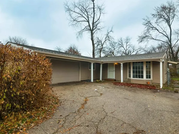4805 Cayuga Rd, Rockford, IL 61107