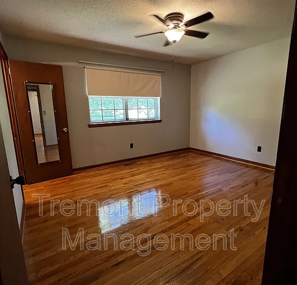 7424 Runyan Rd — Photo 9