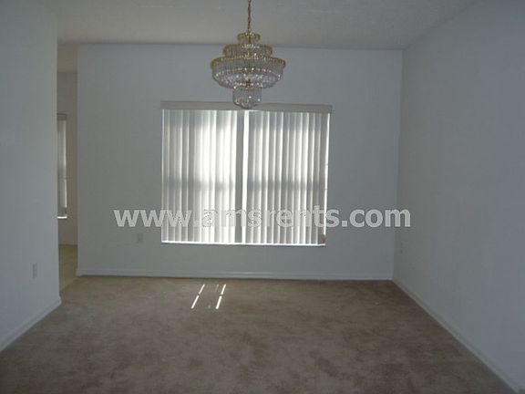 3rd image of 1901 Lakeview Pl