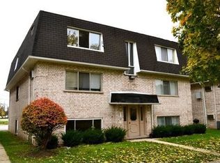 10086 Holly Ln APT 1E, Des Plaines, IL
