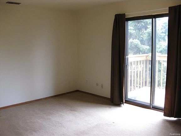 2nd image of 855 S Pontiac Trl APT 306