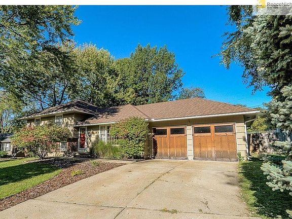 Welcome Home to 9920 Bennington Avenue!  Be prepared to be WOWed the moment you enter this beautiful home!