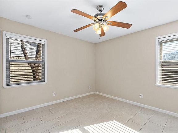 5th image of 1217 Dearborn Dr