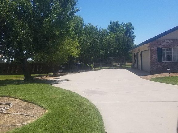 4th image of 5767 Clear Creek Dr