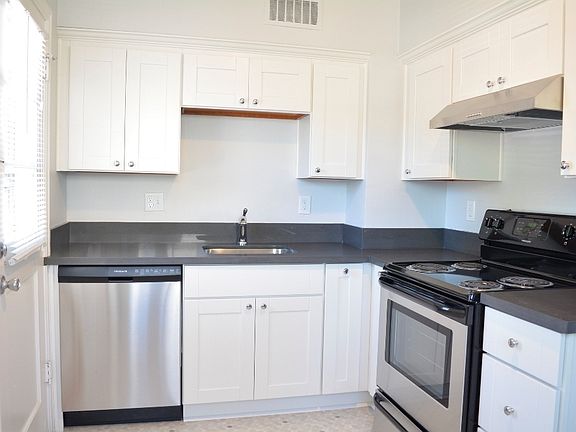 4th image of 5034-5046 SE 75th Ave