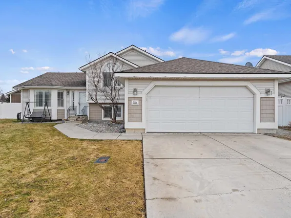 2116 N Tschirley Rd, Greenacres, WA 99016