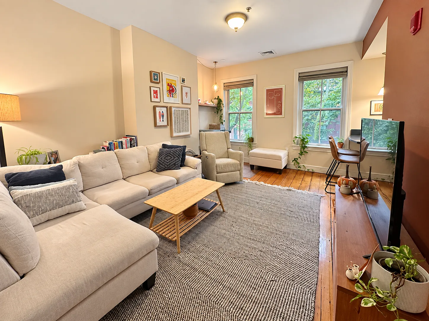 1 bed, 600 sqft, $3,150 — Photo 1