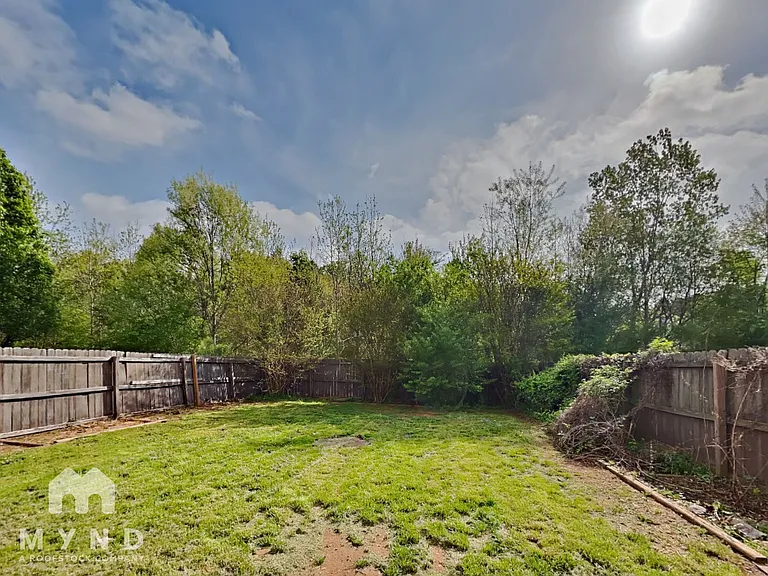 1101 Southridge Dr — Photo 24