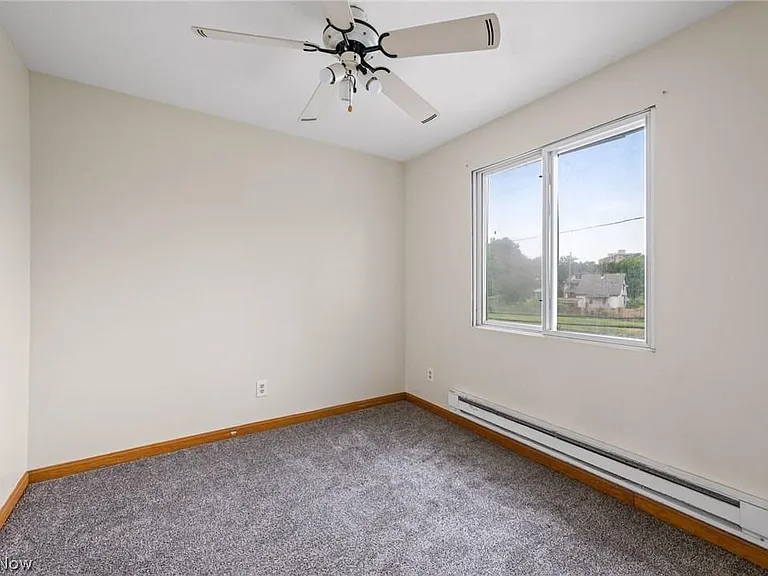 11715 Rutland Ave — Photo 17