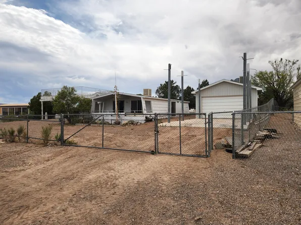 102 Short Rd, Elephant Butte, NM 87935