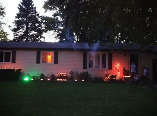 8512 103rd Ave, Pleasant Prairie, WI 53158