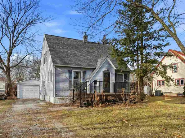 516 8th Ave, Coralville, IA 52241