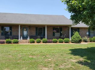 519 Pleasant Ridge Ln, Huntland, TN 37345