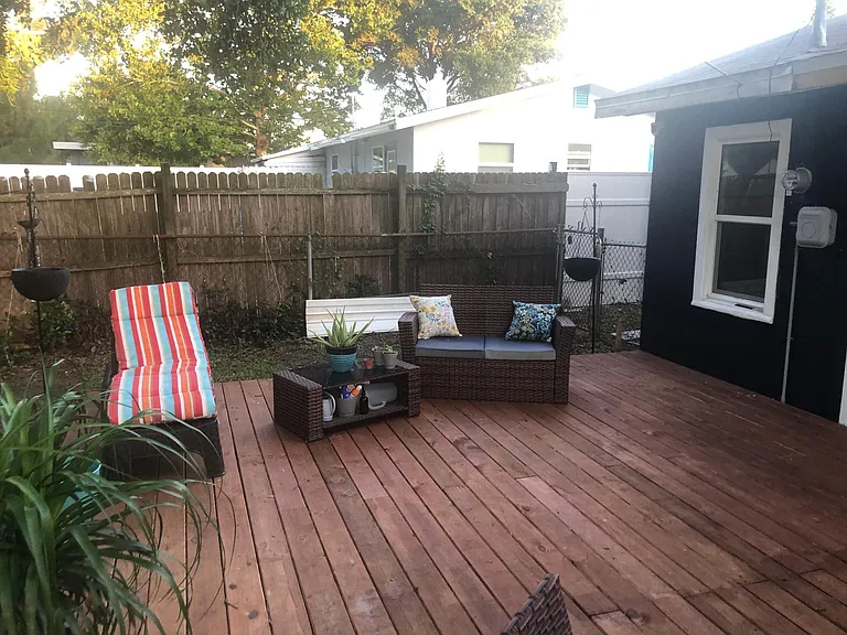 1005 Beckett St — Photo 11