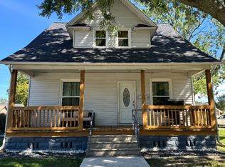 18 N Ferry St, Grand Haven, MI 49417
