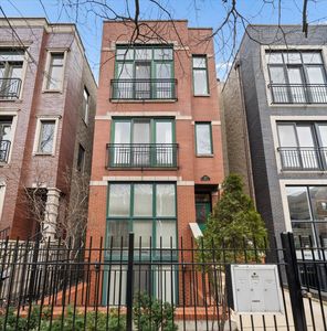 1025 N Hermitage Ave #3, Chicago, IL, 60622
