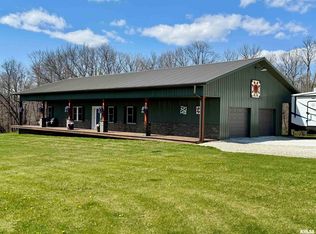 1230 Steakhouse Rd, Knoxville, IL 61448