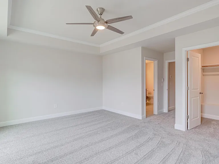 620 Gateway Crossing Ln — Photo 33