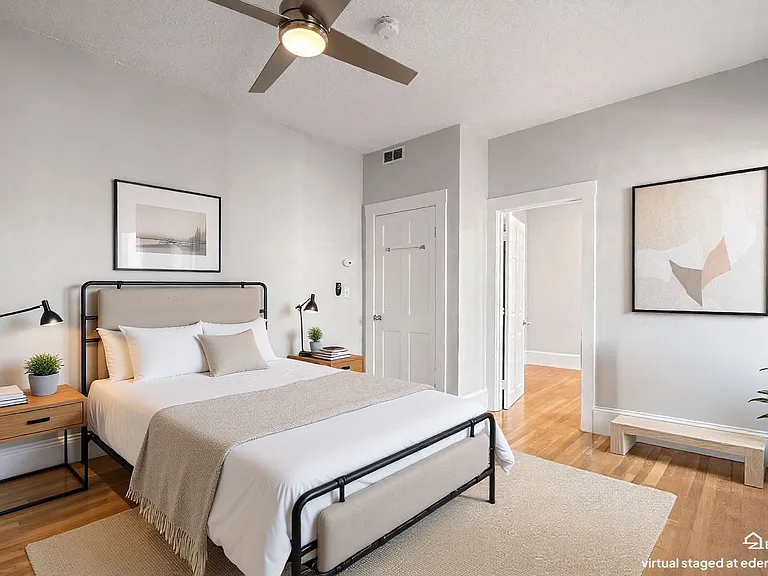 72 Mozart St — Photo 10