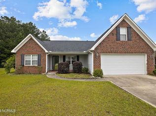 201 Fairmount Way, New Bern, NC 28562