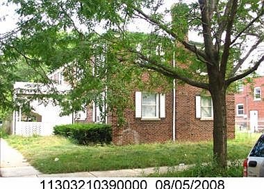1st image of 7211 N Bell Ave
