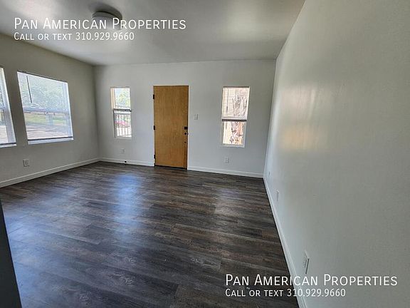 2nd image of 526 Golden Ave #5
