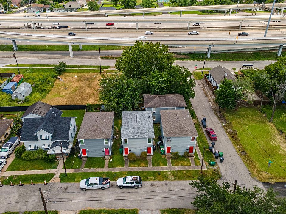 1st image of 3102 Brackenridge St