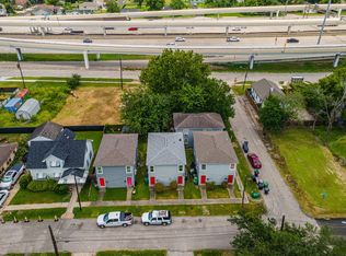 3102 Brackenridge St, Houston, TX 77026
