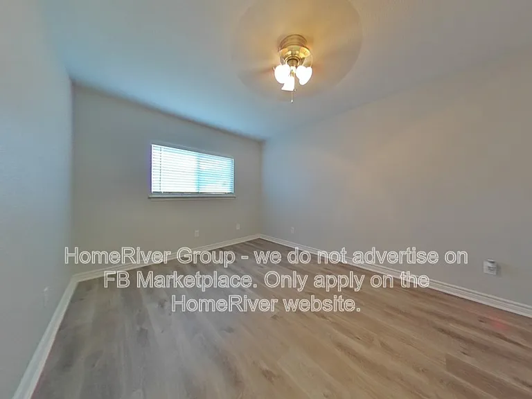 9871 Menard Cir — Photo 8