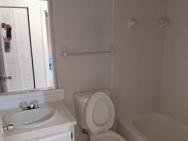 11485 NW 45th St #11485 — Photo 5