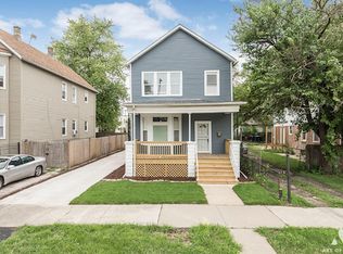11736 S State St, Chicago, IL 60628