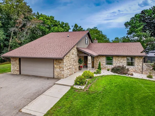 2670 N Britt Rd, Janesville, WI 53548