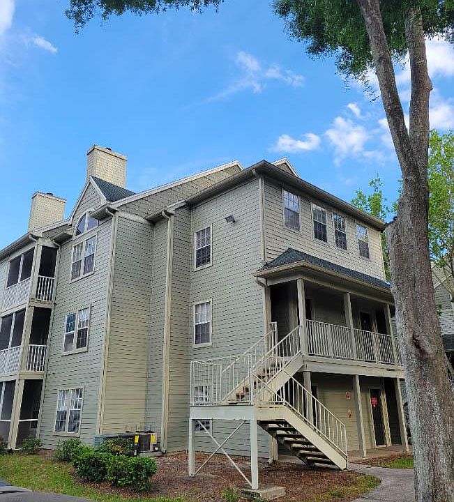 1st image of 5992 Westgate Dr APT 202