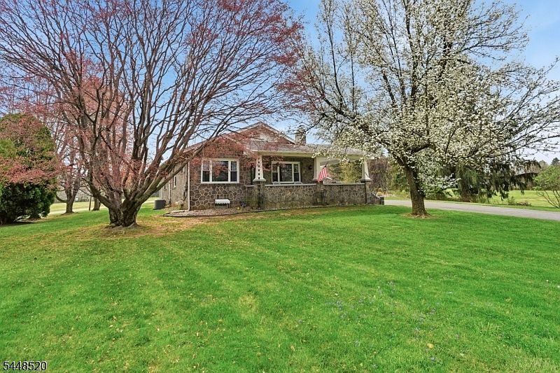 1st image of 1316 Belvidere Rd
