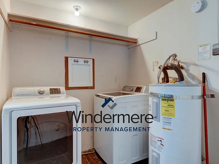 890 NW Haslo Pl — Photo 21
