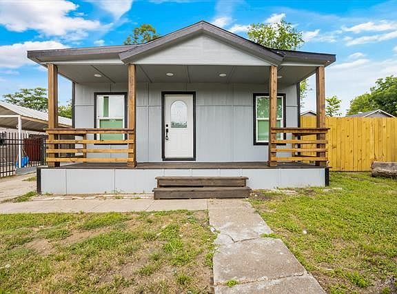 2nd image of 2513 Stuart Dr