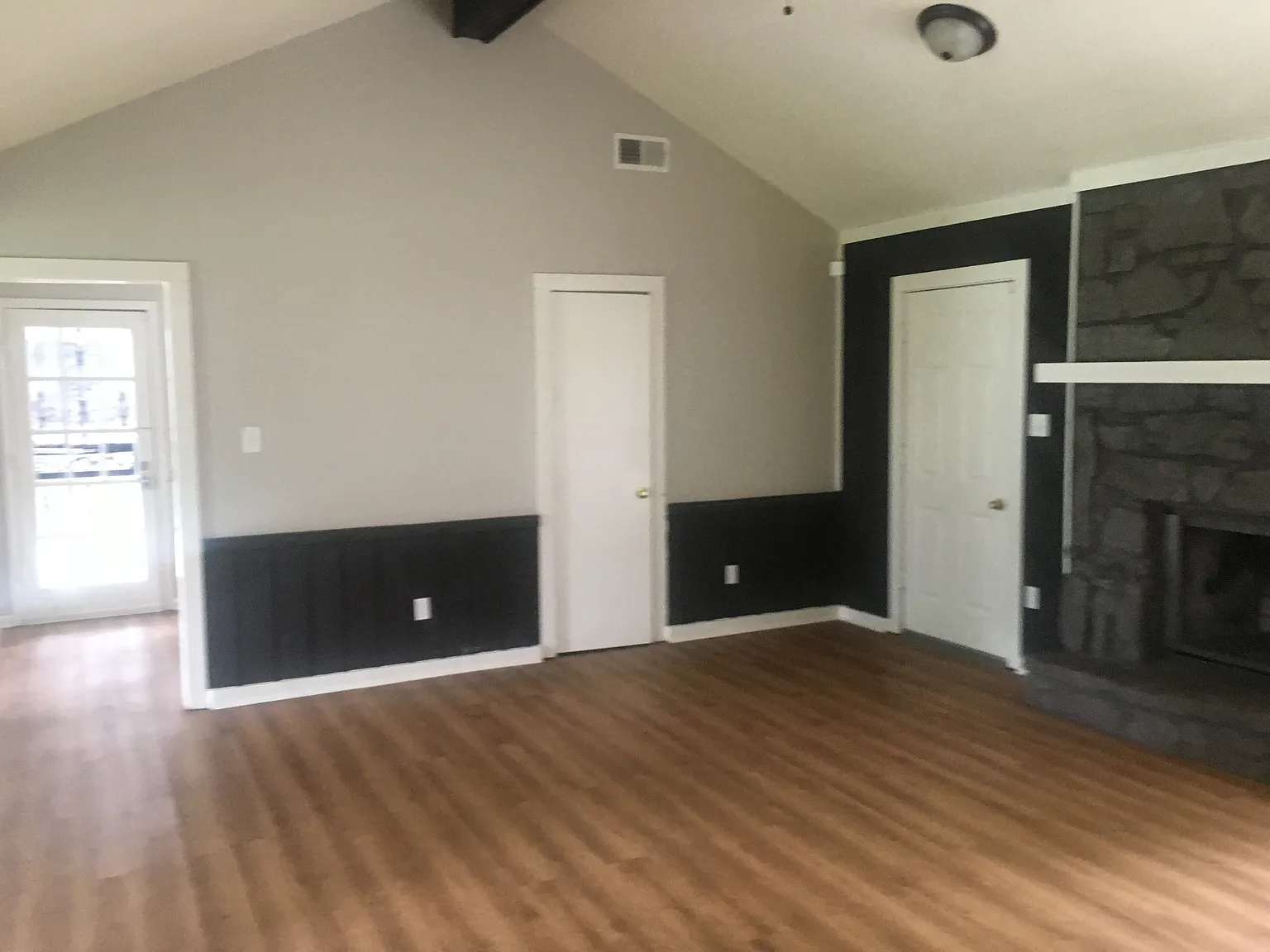 Coming Soon! Beautiful 3-Bed, 2-Bath Home — Photo 3