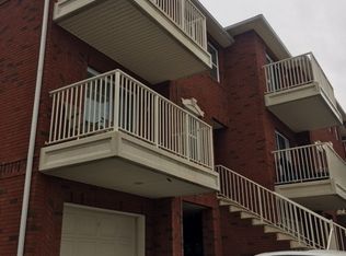 313 Weatherly Pl, College Point, NY 11356