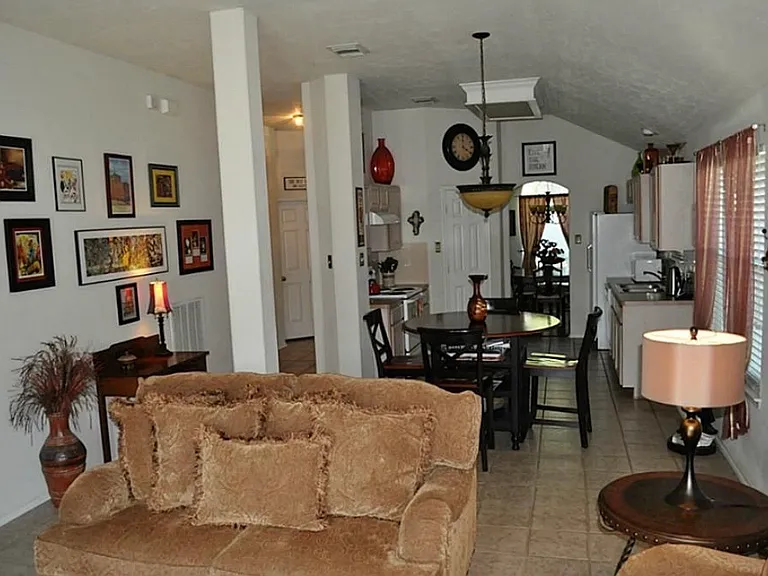 17023 N Lighthouse Dr — Photo 8