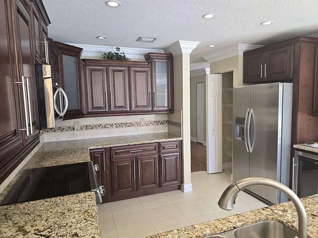 2755 SW 165th Ave — Photo 17