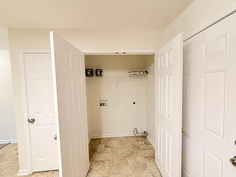 137 Felix Rd — Photo 10