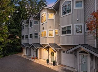 Stone View Court, Seattle, WA 98133