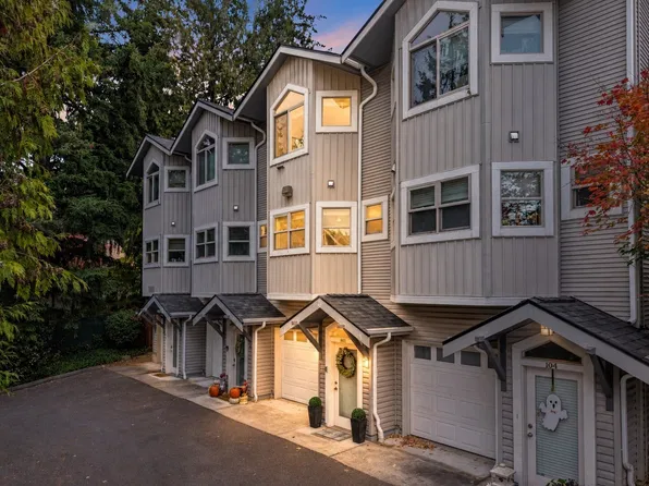 11570 Stone Avenue N #103A, Seattle, WA 98133