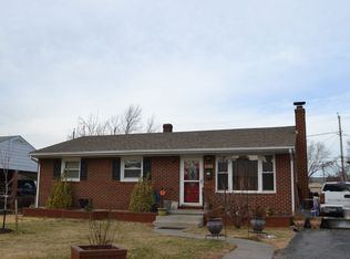 815 Fenwick Dr, Roanoke, VA 24012