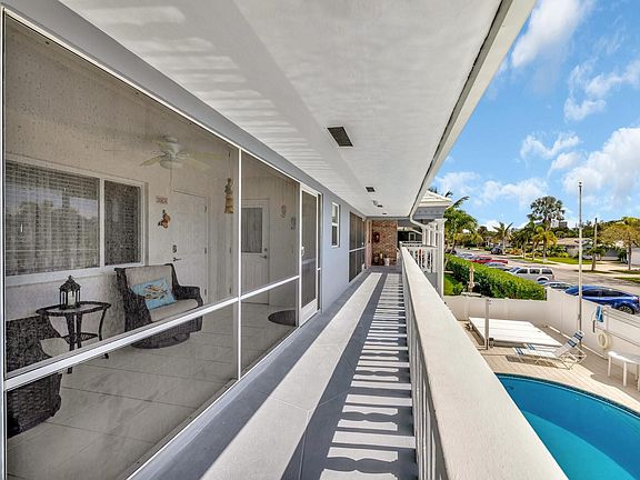 4th image of 2109 NE 68th Street #203