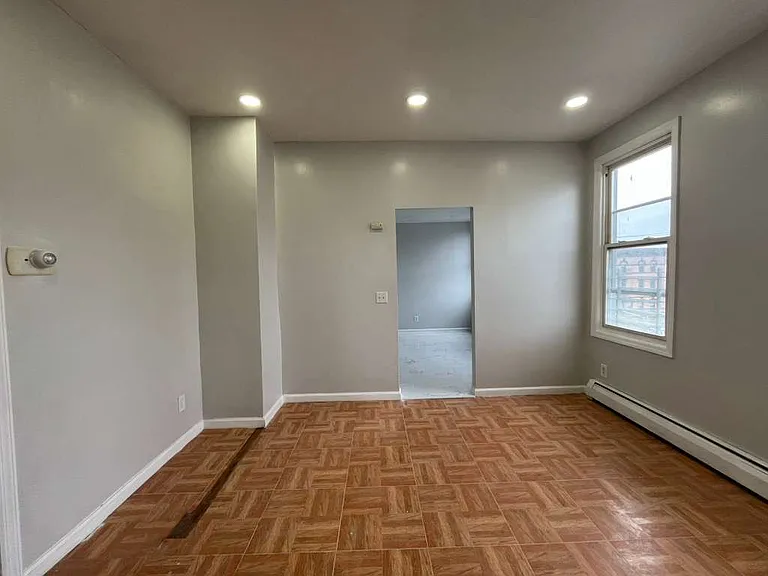 675 Kennedy Blvd #6A — Photo 6