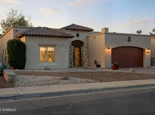 992 Flora Vista Dr, Las Cruces, NM 88007