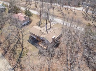 418 Champs Elysees Dr, Bonne Terre, MO 63628